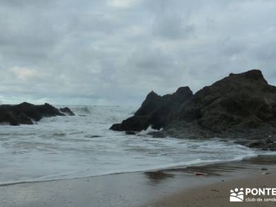 Reserva de la Biosfera Urdaibai - San Juan de Gaztelugatxe;